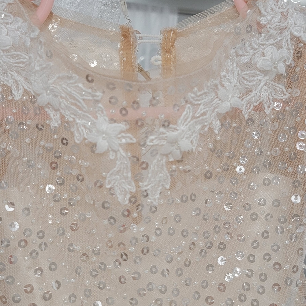 Cute  Dress - Picture 5 of 13